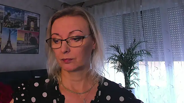 vanessa_chat