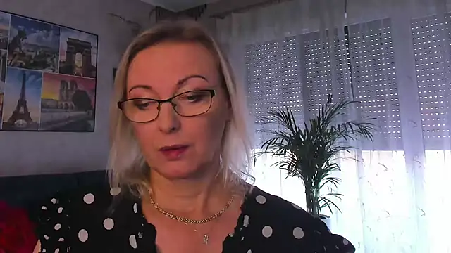 vanessa_chat webcam
