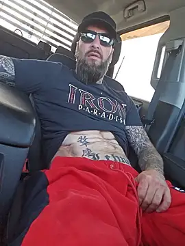 Beardedtattood webcam