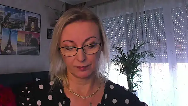 vanessa_chat