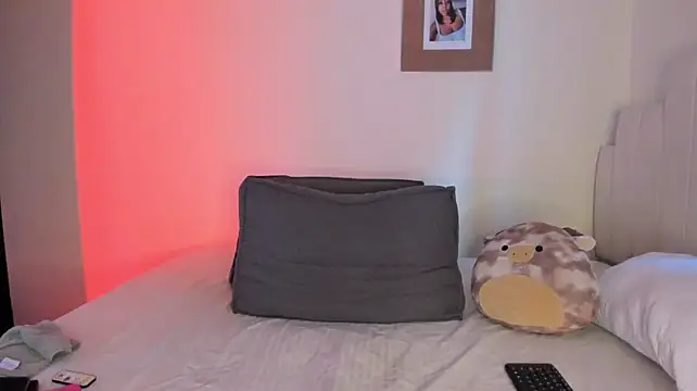 IsabellaaSmith webcam
