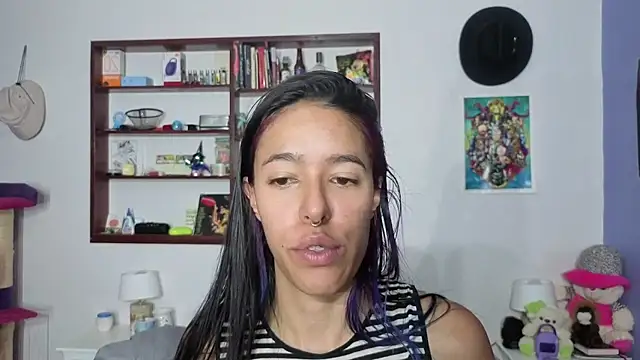 stephania_t webcam