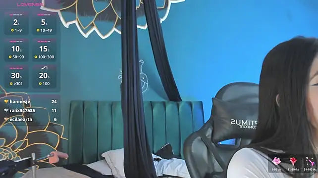 Ivaannaa_ webcam