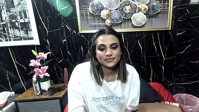 Luscious_Lexy webcam