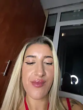 CarlaDesire webcam