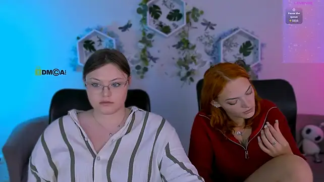 melody_sky_ webcam
