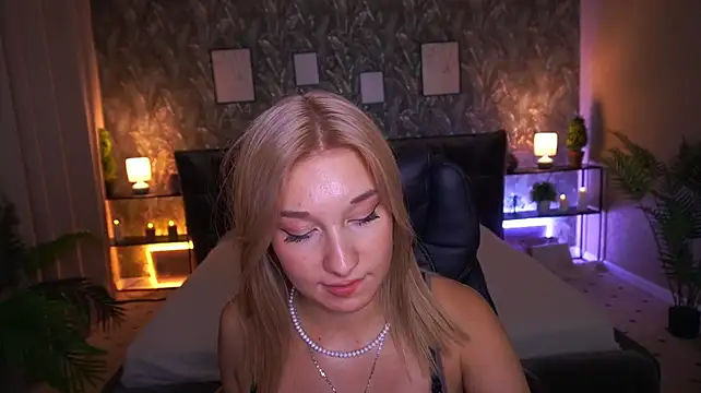LunxLexxie webcam