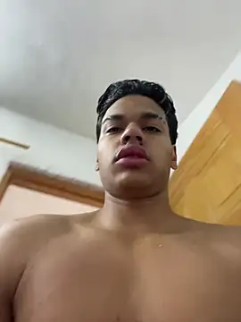 Marco_deluxxxe webcam