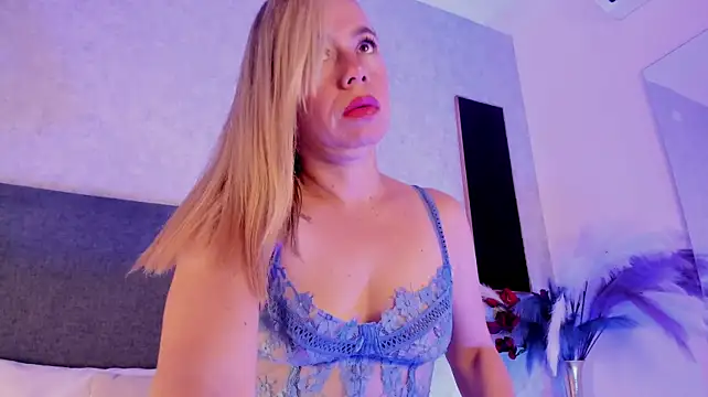 Roxxyfiore webcam