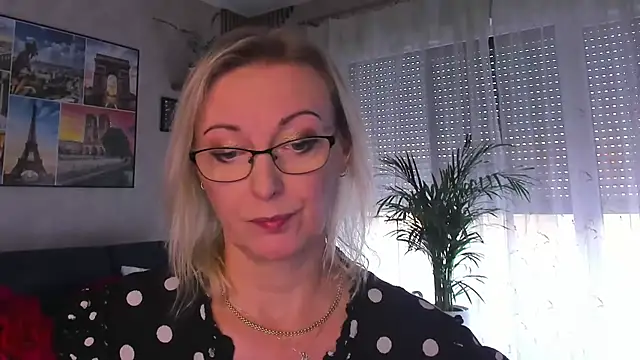vanessa_chat