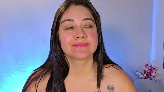nahomi_sweett webcam