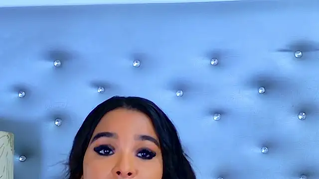 EileenBenzon webcam