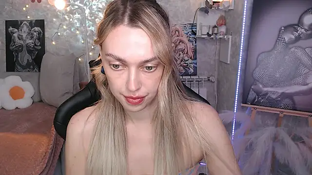 NickyAdamidi webcam