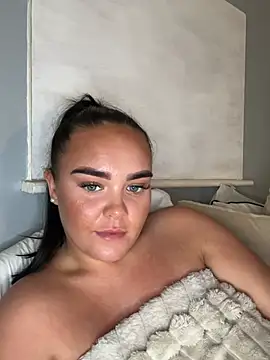 MaddisonWhitex webcam