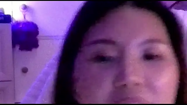 urgrl_portia webcam