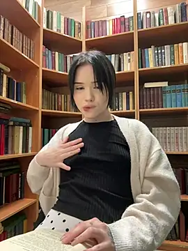 kitty_sixseven webcam