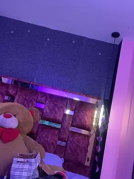 Moon_Rouge webcam