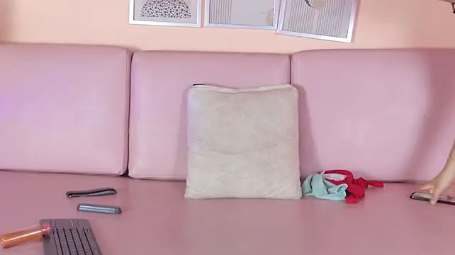 Athena_Camille webcam