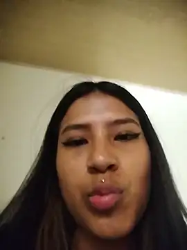 Squirtcatitaa0 webcam