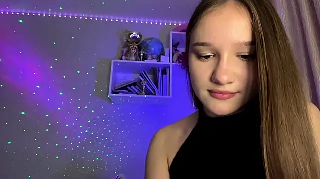 DonetteAlaya webcam