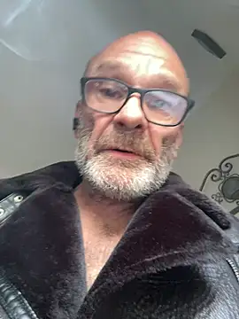 ShyDave81 webcam