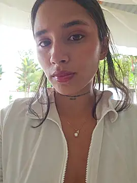 Lorena_Mcfly webcam