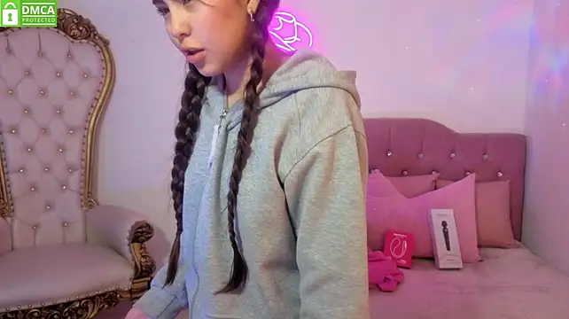 ISABELA_TAY webcam