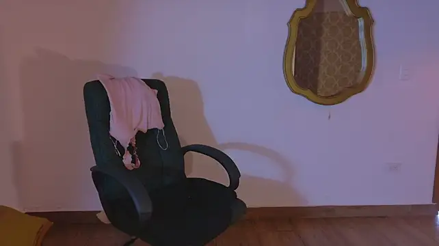 alanis_22 webcam