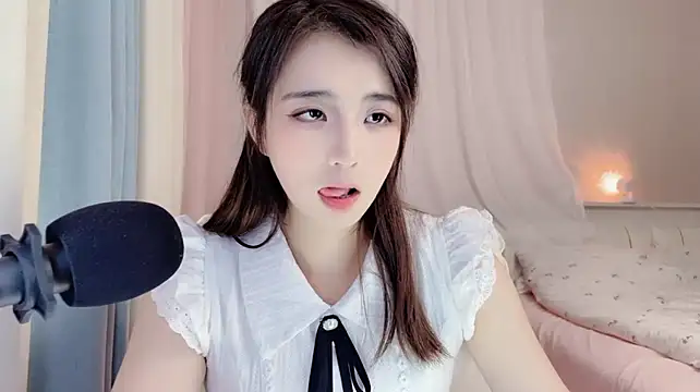 amy-6668 webcam