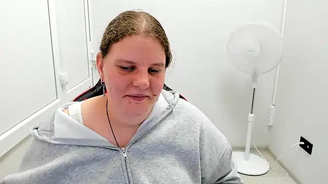 Bella_shyy_ webcam