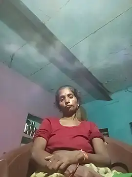 Rinee_suwanee webcam