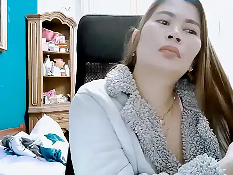Miyamor05 webcam