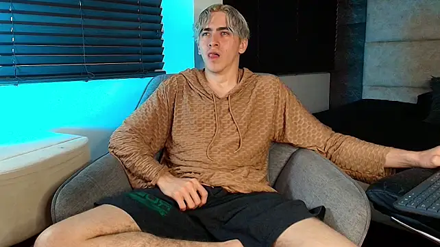 Tyler_Mcrey webcam