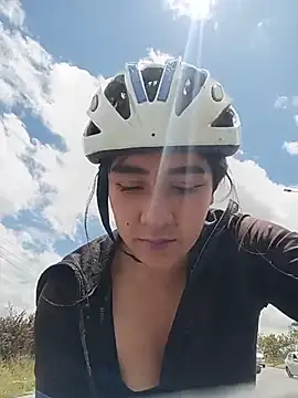 CAROLINE__07