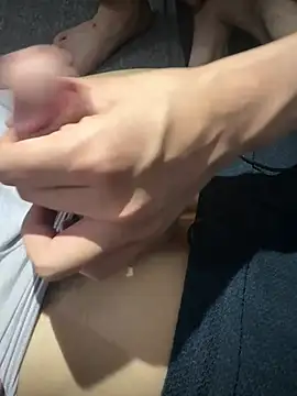 Mrwangjjkk webcam