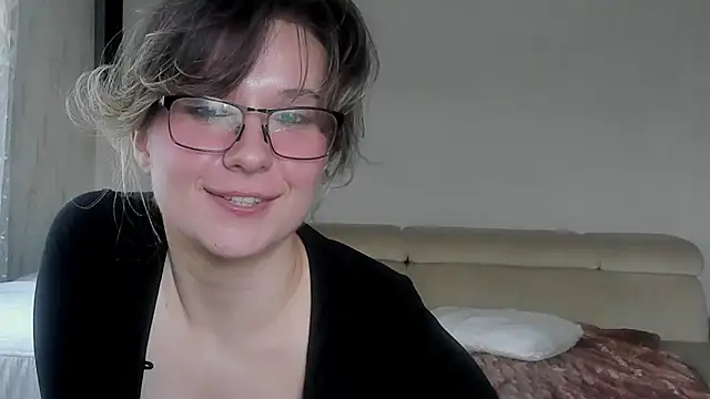 Lilith_lutherlow webcam