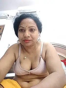 Cute-Janvi20 webcam