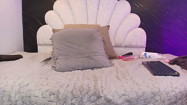 _MiaBrown_