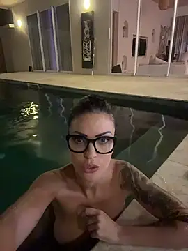 Helena_Karel