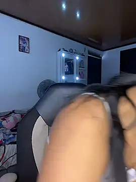 ALANAH_KITTY webcam