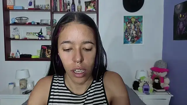 stephania_t webcam