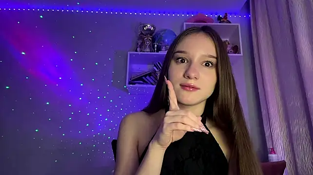 DonetteAlaya live cam on StripChat