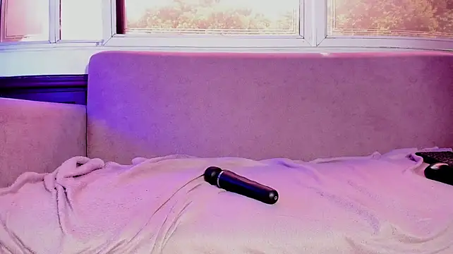Maddysex_ live cam on StripChat