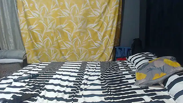SEXYHUGEASS21