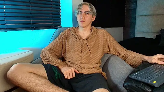 Tyler_Mcrey webcam