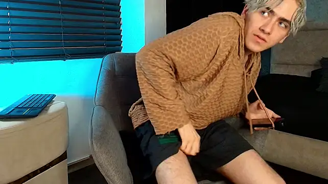 Tyler_Mcrey webcam