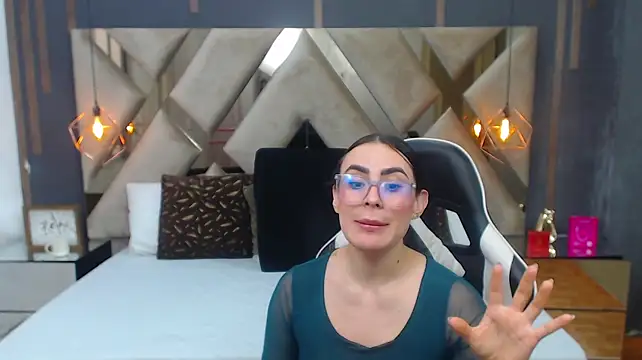 MartinaaFit webcam