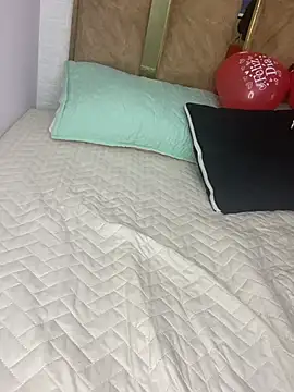 samantha_bigtits webcam