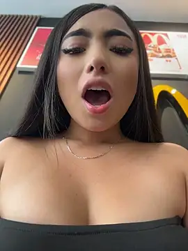 Valentina-gomezz webcam