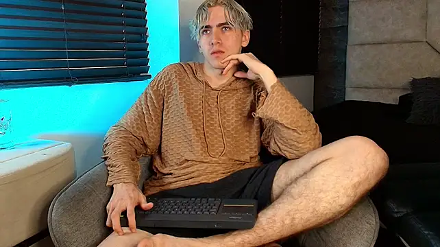 Tyler_Mcrey webcam